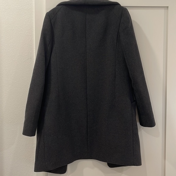 Aritizia Wilfred The Cocoon Coat (XS in Charcoal) - Picture 4 of 7